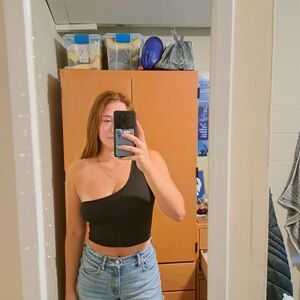 SHEIN Black One-Shoulder Crop Top